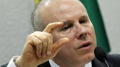 size_810_16_9_guido-mantega-no-senado.jpg
