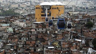 complexoalemaomortepolicial.jpg