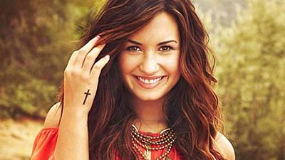 demi.jpg