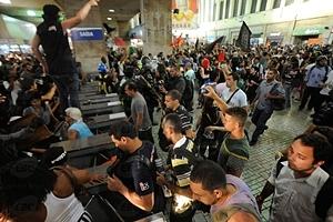 protestoGRANDEESSA.jpg