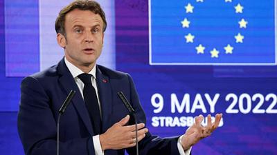 macron.jpg