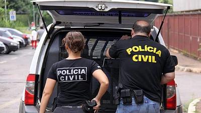 policiario.jpg