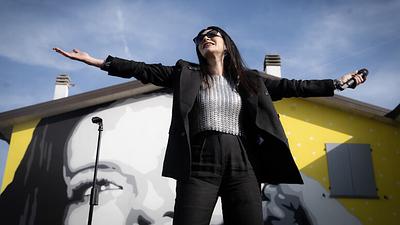 laurapausini-1.jpg