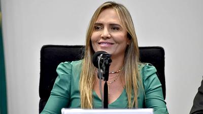 celina-leao.jpg