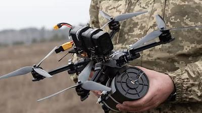 dronescomandovermelho.jpg