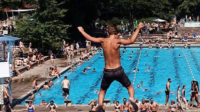 piscinaberlim.jpg