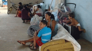 desabrigados_cheia-300x168.gif