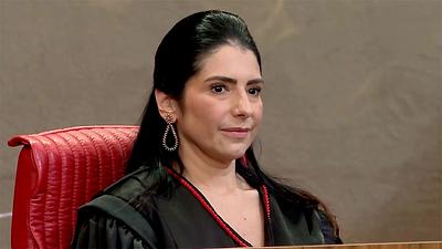 estela-aranha.jpg