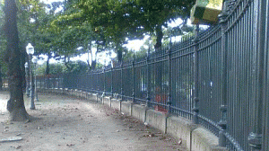 pracaparis-300x168.gif