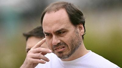 carlosbolsonaro.jpg