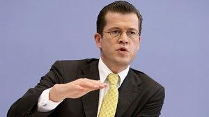 karl-theodorzugguttenberg-300x168.jpg