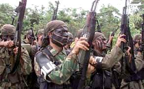 paramilitarescolombia.jpg