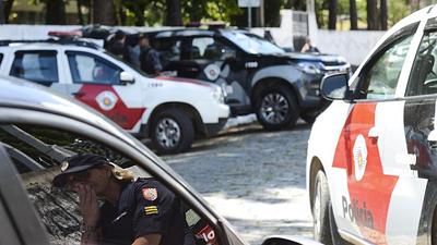 ataqueescola.jpg