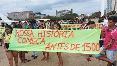 protesto.jpeg