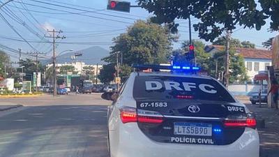 policiario.jpeg