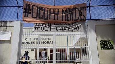 escolas-1.jpg