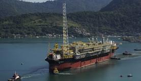 naviopetrobras.jpg