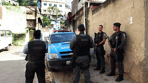 coroa1-300x168.gif