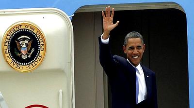 presidente-dos-eua-barack-obama-acena-antes-de-sua-partida-do-aeroporto-de-halim-perdanakusuma-em-jacarta-presidente-norte-americano-segue-para-a-reuniao-do-g20-1289372088941_615x300.jpg
