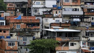 moradoresfavela.jpg