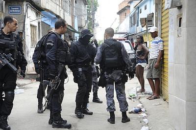 policiarocinha.jpg