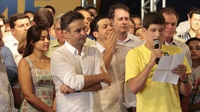 aecio-familia-campos.jpg