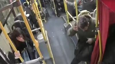 ataqueonibus.jpg