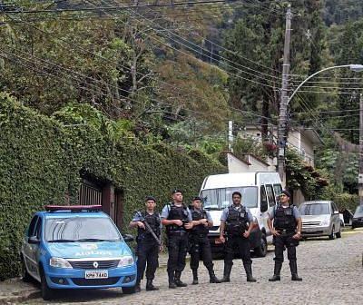 policiario2.jpg