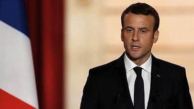 macron-5.jpg