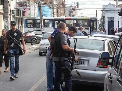 policiario.jpg