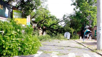 porto-alegre-vendaval.jpg