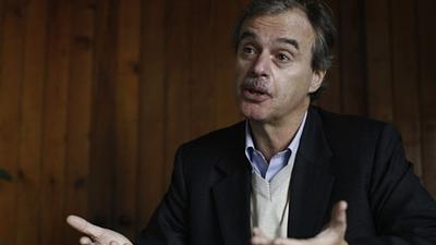 Carlos-Basombrio.jpg