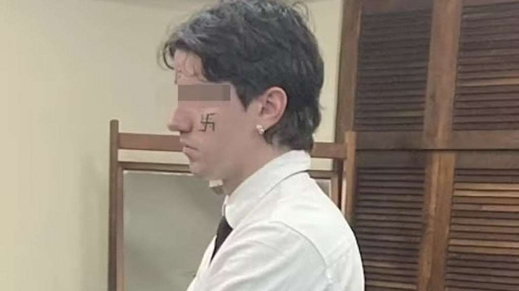 ufrgs_suastica1.jpg