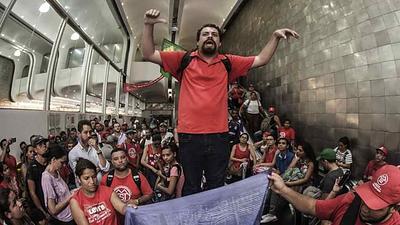 manifestantes.jpg