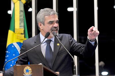 humberto-costa.jpg