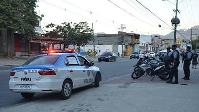 policiario.jpg