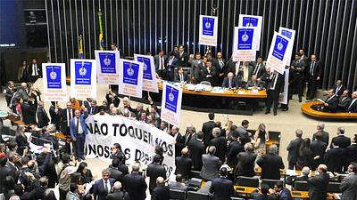 reforma-protesto.jpg