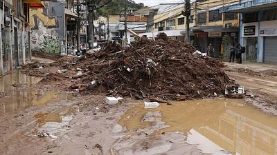 petropolis-1.jpeg