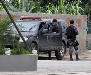 policiario.jpg