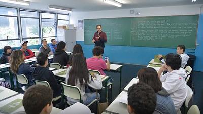 escola.jpg