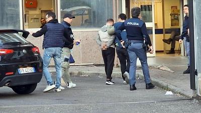 policiaitalia-1.jpg