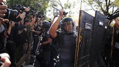policiamanifestacaocopa.jpg