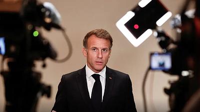 macron-2.jpg