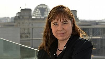 bettina.jpg