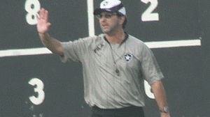 caiojr-bota-300x168.gif