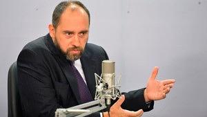 Luis-Inacio-Adams-300x169.jpg