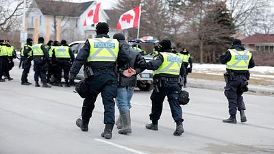 policiacanada.jpeg