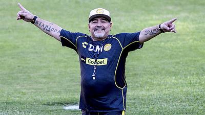 maradona.jpg
