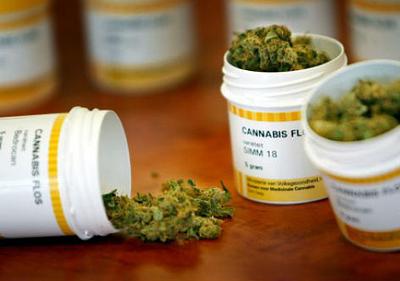 maconhamedicamentos.jpg