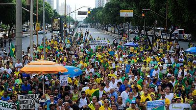 manifestacao-15-032.jpg